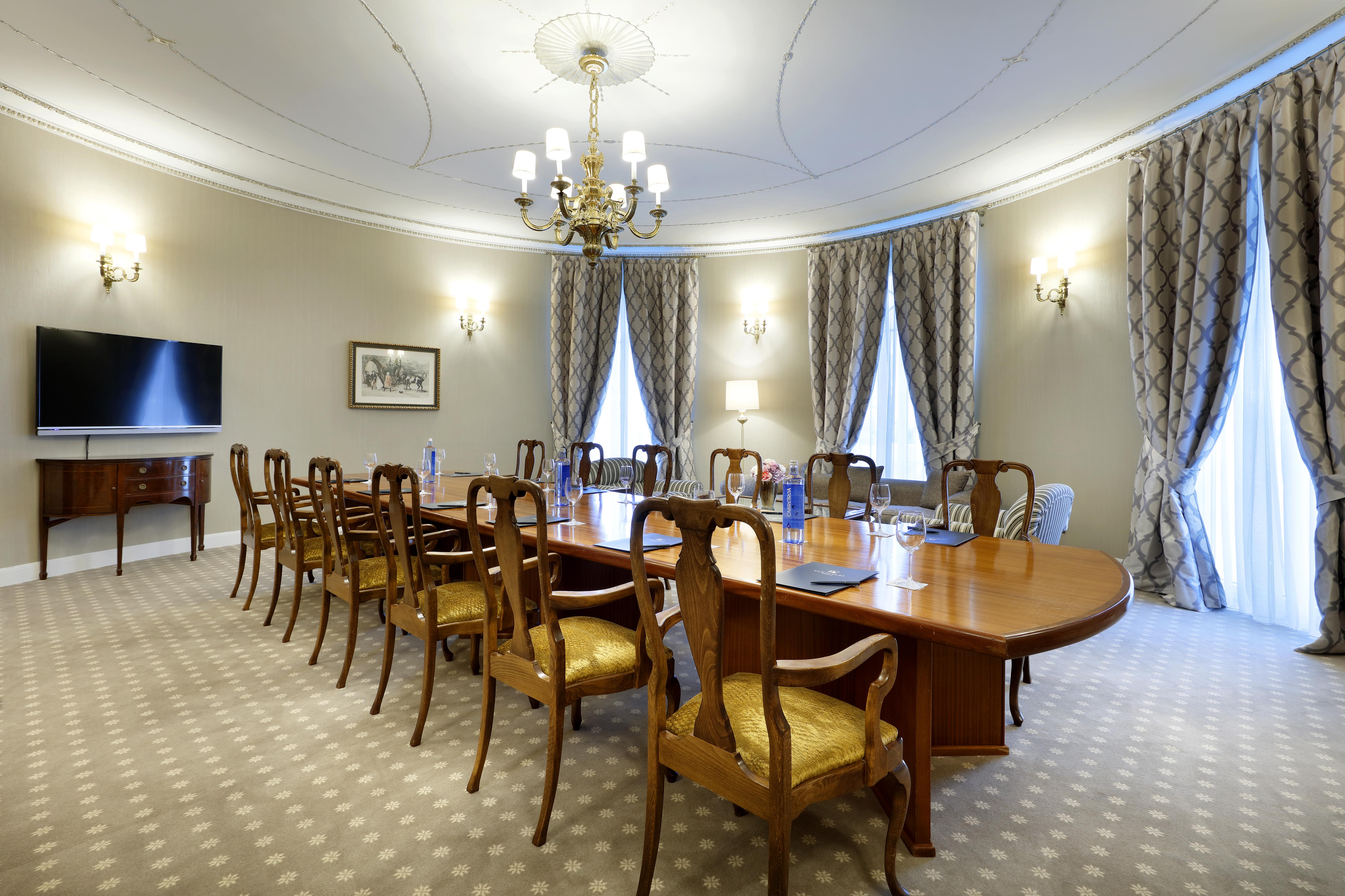 Eurostars Hotel Real Santander Zewnętrze zdjęcie The boardroom of the President's Office